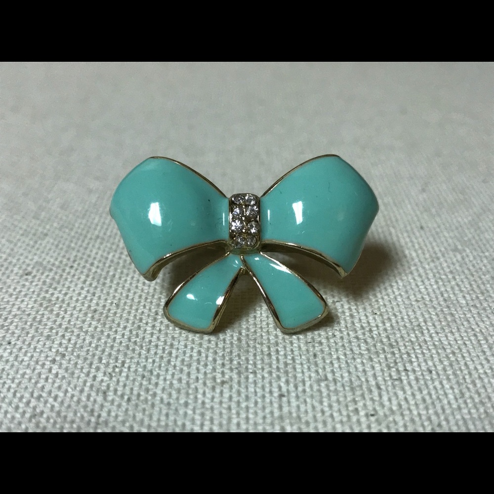 Bow Fashion Ring